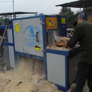 廣西-南寧市-安吉-圓木多片鋸250型加工現(xiàn)場